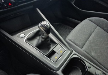 Volkswagen Golf VIII Variant 1.5 TSI 150KM 2021 Volkswagen Golf Variant 1.5 Benzyna 130KM, zdjęcie 14