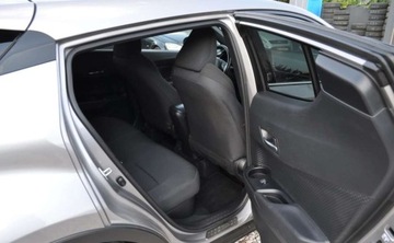 Toyota C-HR I Crossover 1.8 Hybrid 122KM 2018 Toyota C-HR 1.8 Hybryda Kamera Cofania Nawigacja Grz.siedzenia 1.8 Hybryda, zdjęcie 16
