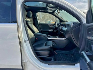 Mercedes GLB 2021 Mercedes-Benz GLB 250 4Matic 2021 2.0 Benzyna 221KM, zdjęcie 5