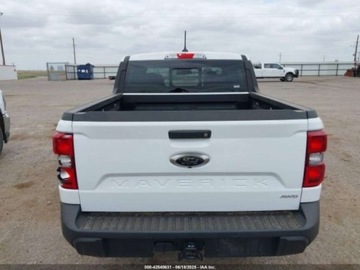 Ford Maverick II 2024 Ford Maverick Lariat, 2024r., 4x4, 2.0L 2.0 Benzyna 250KM, zdjęcie 5