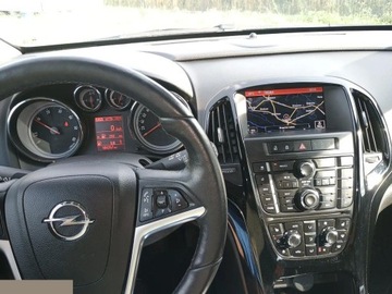 Opel Astra J Sports Tourer Facelifting 1.6 CDTI ecoFLEX 110KM 2015 Opel Astra 1.6 CDTI DPF ecoFLEX Sports Tourer S&amp;S Exklusiv 110KM 2015r, zdjęcie 4