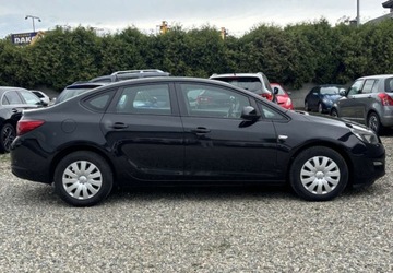 Opel Astra J Sedan 1.4 Turbo ECOTEC 140KM 2016 Opel Astra Samochod krajowy 1.4 BenzynaLPG 141KM, zdjęcie 5