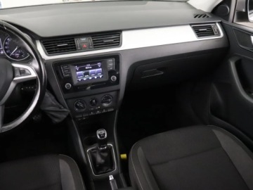 Skoda Rapid II Spaceback 1.2 TSI 90KM 2015 Skoda Rapid Spaceback 1.2 TSI, Salon Polska, zdjęcie 7