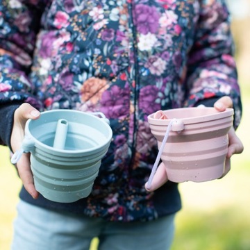 Силиконовое ведро с лопаточкой Scrunch Pink