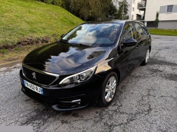 Peugeot 308 II SW Facelifting 1.2 PureTech 110KM 2018 Peugeot 308 1.2 PureTech 110 Stop &amp; Start Active 2018r, zdjęcie 2