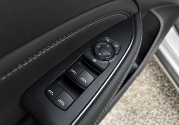 Opel Insignia II Sports Tourer 1.5 Turbo 165KM 2018 Opel Insignia 1.5T 165KM NAVI AUTOMAT kamera GWARANCJA bezwypadkowy, zdjęcie 31