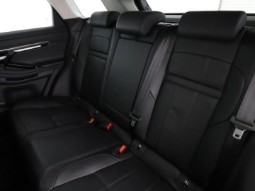 Land Rover Range Rover Evoque II SUV 2.0 Si4 200KM 2019 Land Rover Range Rover Evoque mHEV automat full, zdjęcie 16