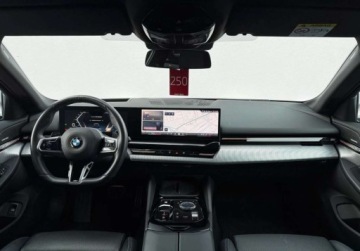 BMW Seria 5 G90-91 Touring 2.0 520d 197KM 2024 BMW Seria 5 I wlasciciel M Pro Hak 360 Gwarancja Bezwypadkowy FVAT23, zdjęcie 20