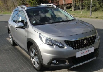 Peugeot 2008 I SUV Facelifting 1.2 PureTech 110KM 2018 Peugeot 2008 Automat Panorama Wersja Crossway 1.2 Benzyna 110KM, zdjęcie 3