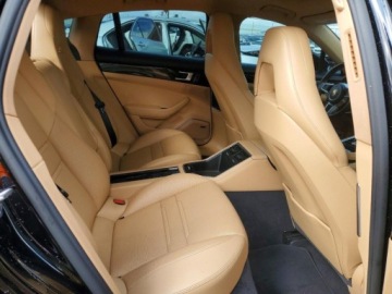 Porsche Panamera II Liftback 3.0 330KM 2018 Porsche Panamera 4 2018 3.0 Benzyna 330KM, zdjęcie 10