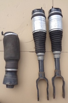 AMORTYZATOR LEWY PRAWY JEEP GRAND CHEROKEE WK2