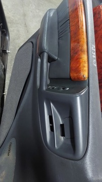 Jeep Grand Cherokee ZJ 5.9 98' обивка дверной панели