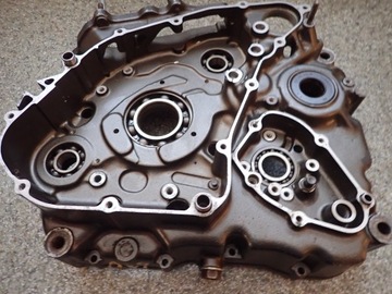 DWA KARTERY BLOK SILNIKA R404 SUZUKI DR 800 BIG 91-97r