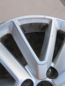 DACIA FELGA ALUMINIOWA 6J*16* ET40 403001563R