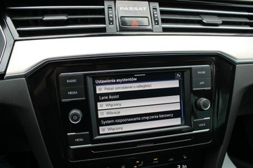 Volkswagen Passat B8 Variant Facelifting 2.0 TDI SCR 150KM 2022 Volkswagen Passat ELEGANCE 2.0 TDI DSG Salon PL GWARANCJA SelectCar+ FV 23%, zdjęcie 28