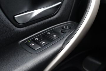 BMW Seria 3 F30-F31-F34 2014 BMW 3 318 d, Serwis ASO, Skóra, Navi, Klima, zdjęcie 19