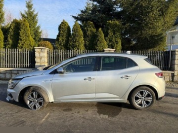 Renault Megane IV Hatchback 5d  Facelifting 1.5 Blue dCi 115KM 2021 Renault Megane BLUE 1.5 dCi 115KM EDC BUSINESS EDITION 2021r, zdjęcie 4