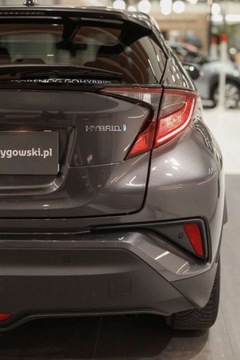 Toyota C-HR I Crossover Facelifting 1.8 Hybrid 122KM 2021 Toyota C-HR 1.8 Hybrid Style 1.8 Hybryda 122KM, zdjęcie 29
