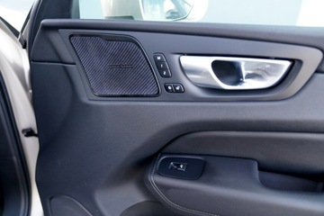 Volvo XC60 II Crossover Plug-In Facelifting 2.0 T8 455KM 2024 Volvo XC 60 INSCRIPTION panorama ful led, zdjęcie 27