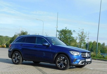 Mercedes GLC C253 SUV Facelifting 2.0 200d 163KM 2021 Mercedes-Benz GLC z Gwarancja Kamera Fotele Podgrzewane Model 2022 2.0, zdjęcie 2