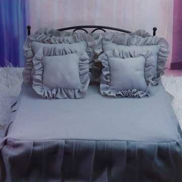 Łóżko z kutego żelaza w skali 1/6 z