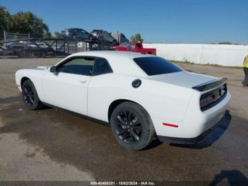 Dodge Challenger III 2022 Dodge Challenger SXT 2022 3.6l 3.6 Benzyna 303KM, zdjęcie 3