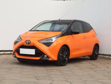 Toyota Aygo II Hatchback 3d Facelifting 1.0 VVT-i 72KM 2019 Toyota Aygo 1.0 VVT-i, Salon Polska, GAZ, Klima, zdjęcie 1