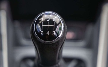 Suzuki Vitara III SUV 1.6 VVT 120KM 2017 Suzuki Vitara 1.6 Comfort 2WD 1.6 Benzyna 120KM, zdjęcie 30