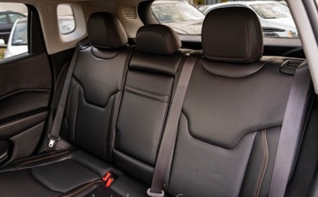 Jeep Compass II 2018 Jeep Compass Jeep Compass II 2,4 LIMITED 4X4 2.4 Benzyna 180KM, zdjęcie 18