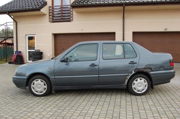 Volkswagen Vento 1.8 90KM 1996 VW VENTO GLX Klima 1Wł. 1.8 El. Szyby Centralny Wspomaganie, zdjęcie 14