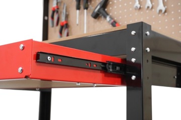 РАБОЧИЙ СТОЛ С ИНСТРУМЕНТАМИ ДЛЯ ГАРАЖНОЙ СТУДИИ + КРЮКИ