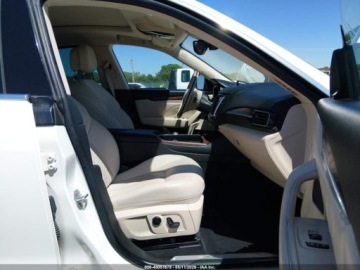 Maserati Levante 2019 Maserati Levante Granlusso 2019 3.0 Benzyna 345KM, zdjęcie 9