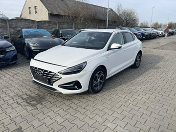 Hyundai i30 III 2023 Hyundai i30 Fast back Kliamtronik Podgrzewanie LED, zdjęcie 1