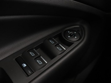 Ford Kuga II SUV Facelifting 1.5 EcoBoost 150KM 2018 Ford Kuga Navi, kam.cofania, pofg.fotele, tempomat, zdjęcie 29