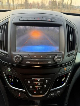 Opel Insignia I Sports Tourer Facelifting 2.0 CDTI BiTurbo ECOTEC 195KM 2014 Opel Insignia OPC COSMO 2.0 BiTurbo 195KM Navi Alu, zdjęcie 36