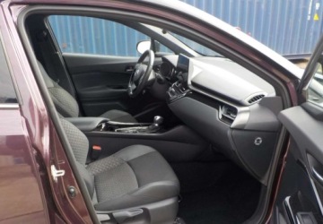 Toyota C-HR I Crossover Facelifting 1.8 Hybrid 122KM 2023 Toyota C-HR Okazja 1.8 Hybryda 122KM, zdjęcie 15