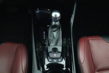 Toyota C-HR I Crossover 1.8 Hybrid 122KM 2018 Toyota C-HR 1.8 Hybrid, Salon Polska, zdjęcie 18