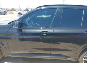 BMW X3 G01 2023 BMW X3 2023, 2.0L, 4x4, po gradobiciu 2.0 Benzyna 248KM, zdjęcie 2