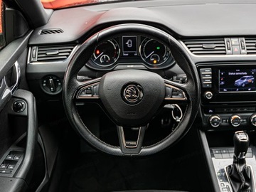 Skoda Octavia III RS Kombi 2.0 TSI 220KM 2013 SKODA Octavia 2.0 TSI RS DSG Combi 220KM 2013, zdjęcie 9