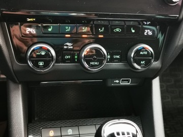 Skoda Octavia III RS Kombi Facelifting 2.0 TSI 230KM 2018 SKODA OCTAVIA III RS Kombi Facelifting 2.0 TSI 230KM, Salon Polska, Manual,, zdjęcie 23