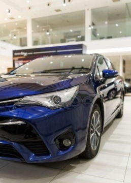 Toyota Avensis III Wagon Facelifting 2015 1.8 Valvematic 147KM 2016 Toyota Avensis 1.8 Premium 1.8 Benzyna 147KM, zdjęcie 12