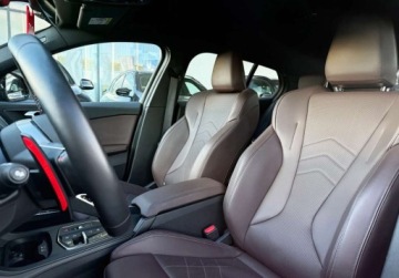 BMW Seria 1 F70 Hatchback M 2.0 M135 300KM 2025 BMW Seria 1 I wlasciciel M Sport 360 Gwarancja Bezwypadkowy FVAT23, zdjęcie 26