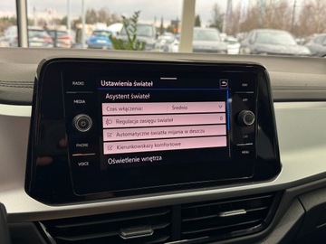 Volkswagen T-Roc I SUV Facelifting 1.5 TSI ACT 150KM 2023 Volkswagen T-Roc Life / ACC / Kamera cofania / Asy, zdjęcie 30