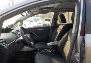 Toyota Verso Minivan Facelifting 1.6 D-4D 112KM 2015 Toyota Verso Doiesel Okazja 1.6 Diesel 112KM, zdjęcie 28