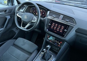 Volkswagen Tiguan II SUV Plug-in 1.4 TSI e-HYBRID 245KM 2022 Volkswagen Tiguan eHybrid Elegance Pakiety, GTE, Masaze, Matrix, ACC, Dig, zdjęcie 17
