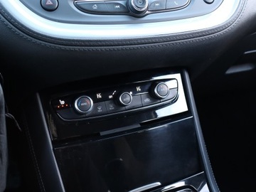 Opel 2019 Opel Grandland 1.2 Turbo, Salon Polska, zdjęcie 18