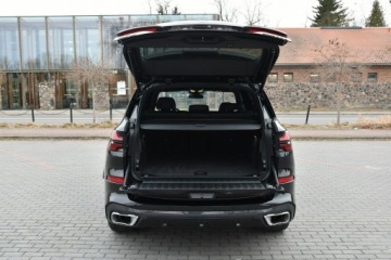 BMW X5 G05 SUV Facelifting 3.0 30d 298KM 2025 BMW X5 xDrive30d 297KM 2025r. Polski SALON Mpakiet, zdjęcie 35