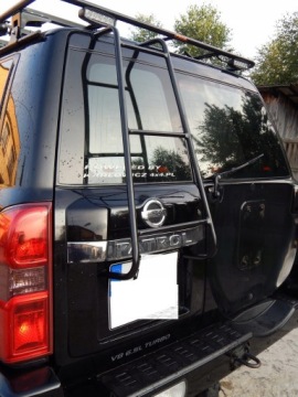 Лестница Nissan Patrol Y61 с 1997 по 2009 год.