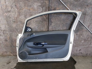 DVEŘE KOMPLETNÍ PRAVÝ PŘEDNÍ OPEL CORSA D HB 3D Z40M