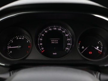 Renault Megane IV Hatchback 5d 1.3 TCe 140 FAP 140KM 2019 Renault Megane 1.3 TCe, Salon Polska, Klima, zdjęcie 10